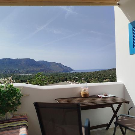 Tilos Island House Megálon Choríon Exterior foto